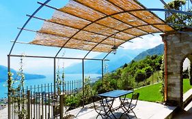 Villa Valuri Vista Magnifica Sul Lago Di Como Appartamento Piano Terra
